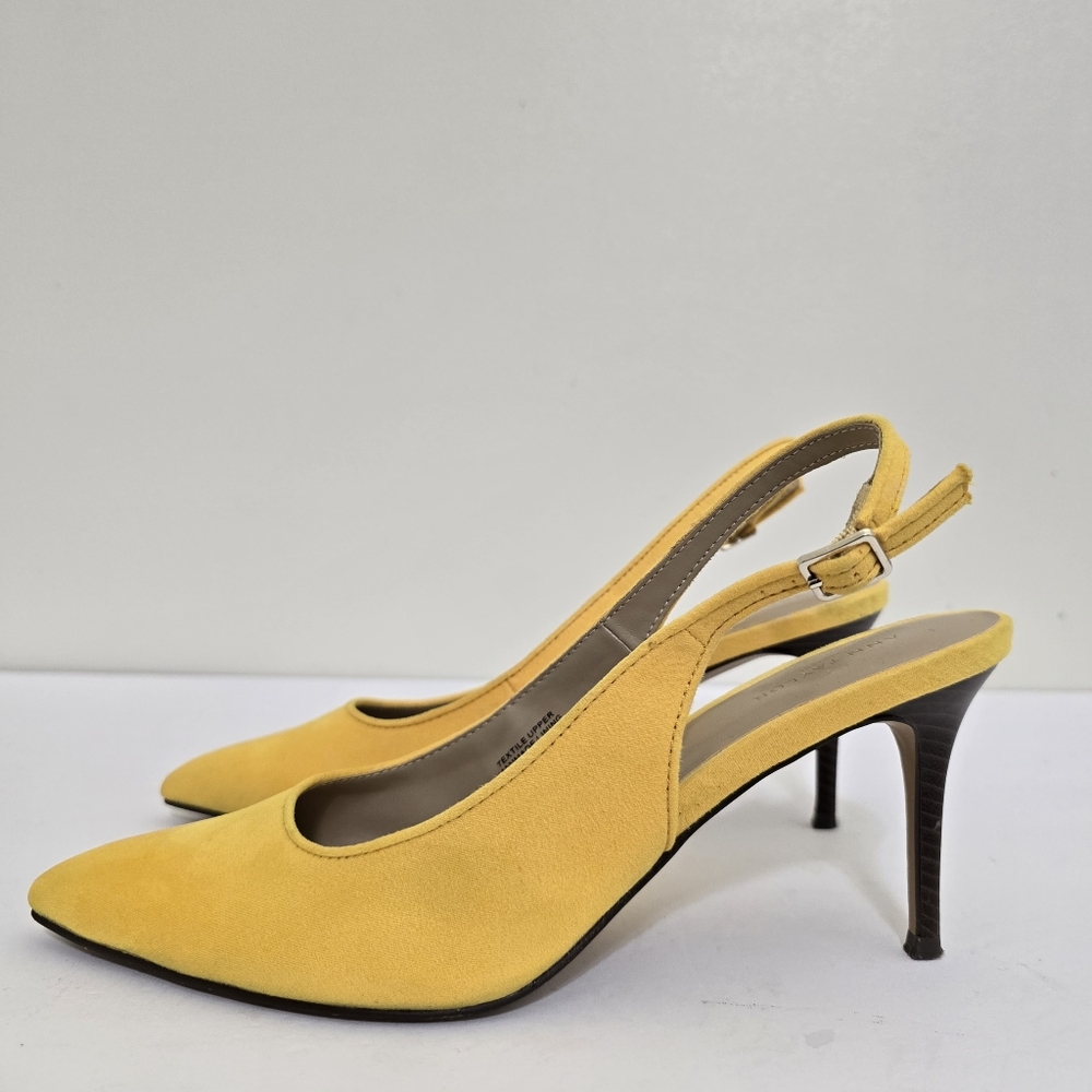 ANN TAYLOR factory size 8.5 Suede Pointed Toe Stiletto Slingback Heels Yellow